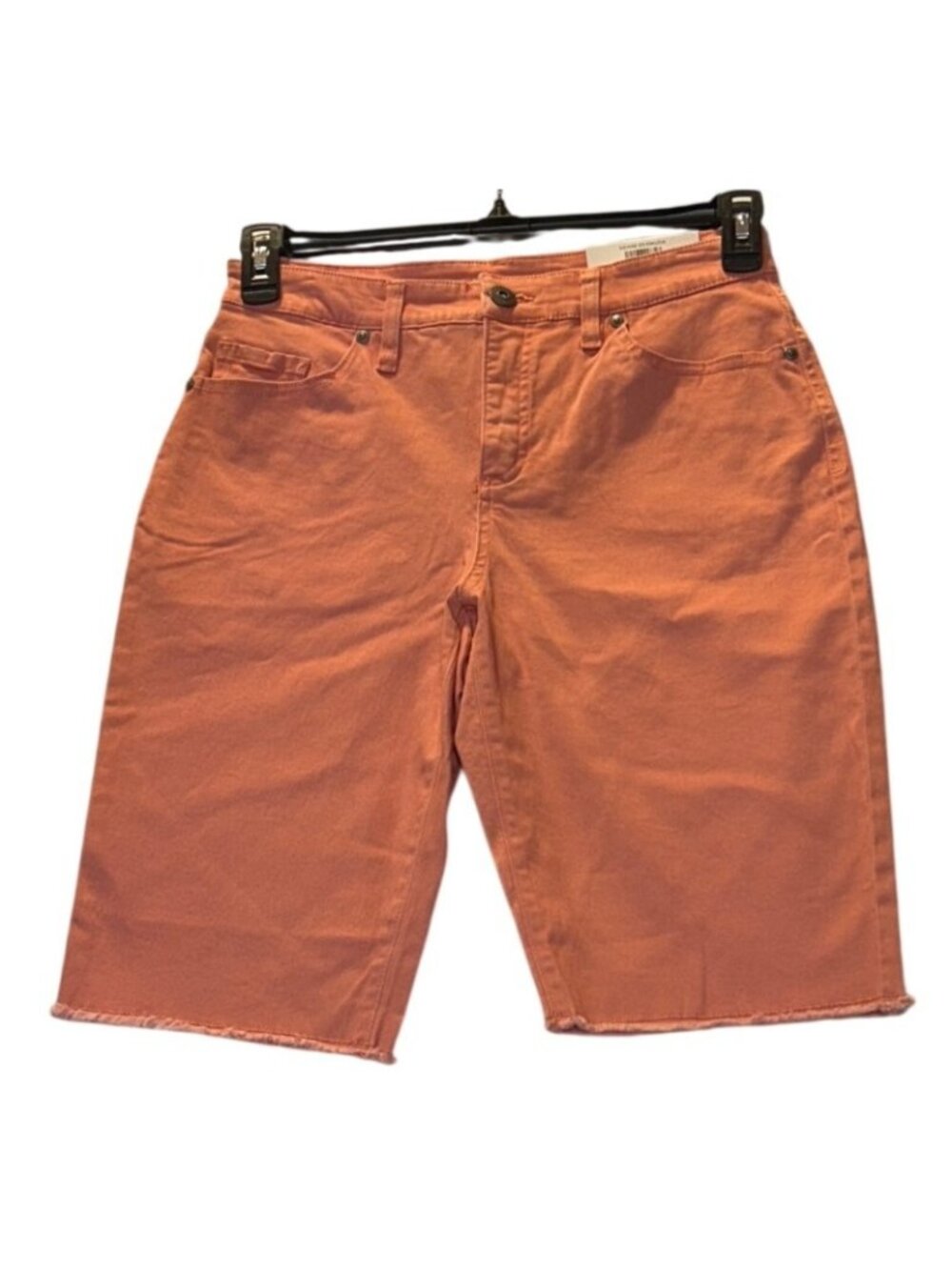 Style & Co Womens Size 6 Raw Edge Bermuda Shorts Slimming Pocket Midrise Coral